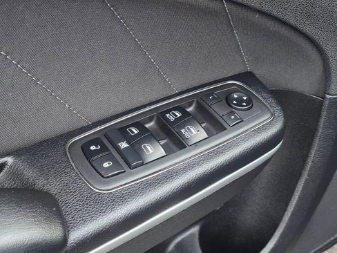 Used 2019 Dodge Charger GT image 15