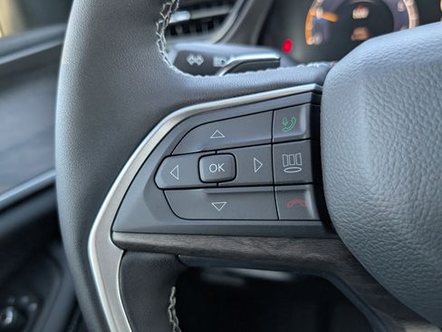 New 2026 Jeep Grand Cherokee Altitude AWD/4WD image 17