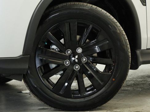 New 2026 Mitsubishi Outlander Sport LE AWD/4WD image 3