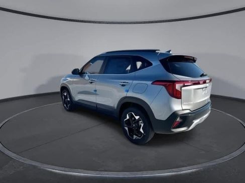 New 2025 Kia Seltos EX w/ EX Sunroof Package image 3