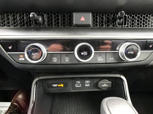 Certified 2024 Honda CR-V EX image 22