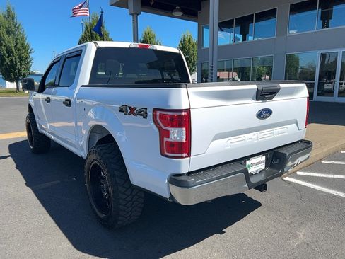 Used 2018 Ford F150 XLT w/ Equipment Group 301A Mid AWD/4WD image 11