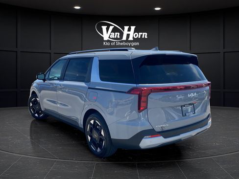 New 2026 Kia Carnival EX FWD image 6