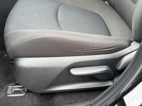 Used 2024 Toyota RAV4 LE image 27