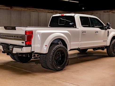 Used 2020 Ford F450 Platinum w/ FX4 Off-Road Package image 10