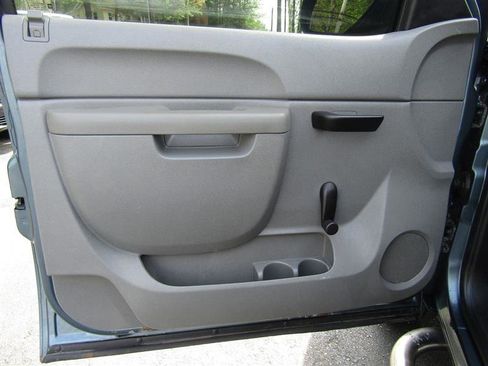 Used 2011 Chevrolet Silverado 1500 W/T w/ LS Package image 9