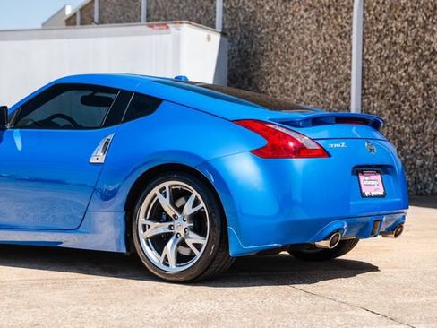 Used 2010 Nissan 370Z Touring w/ Sport Pkg RWD image 44
