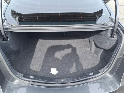 Used 2020 Ford Fusion SE image 6