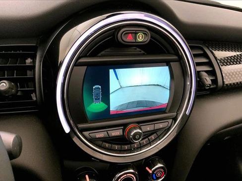 Used 2020 MINI Cooper S image 17