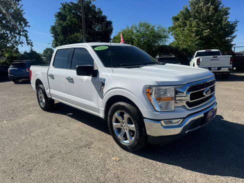 Used 2022 Ford F150 XLT w/ Equipment Group 301A Mid RWD image 3
