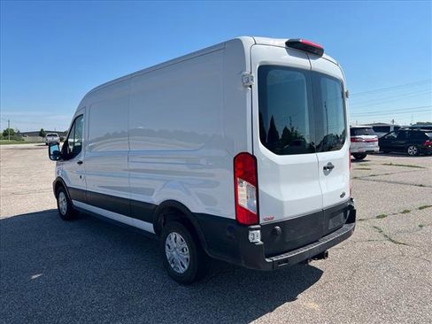 Used 2020 Ford Transit 250 Medium Roof w/ Interior Upgrade Package image 10