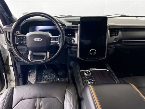 Used 2022 Ford Expedition Max Platinum image 31