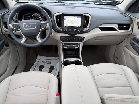 Used 2024 GMC Terrain Denali w/ Denali Premium Package image 23