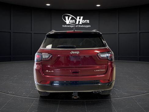 Used 2022 Jeep Compass Limited w/ Elite Group AWD/4WD image 6