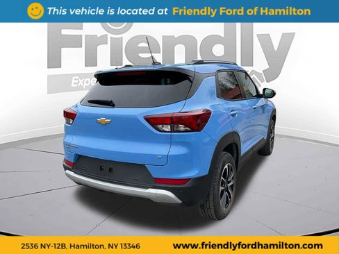 Used 2024 Chevrolet TrailBlazer LT w/ Convenience Package image 11