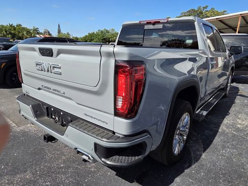 Used 2025 GMC Sierra 1500 Denali image 3