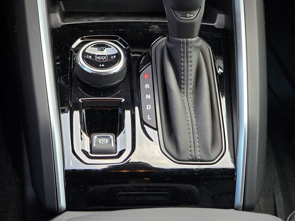 New 2026 Chevrolet Colorado Trail Boss AWD/4WD image 33