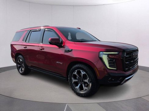 Certified 2025 GMC Yukon AT4 Ultimate AWD/4WD image 9