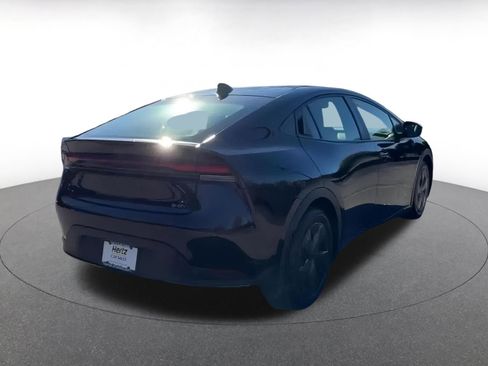 Used 2025 Toyota Prius LE image 11