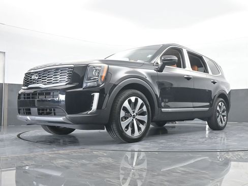 Used 2021 Kia Telluride S image 56