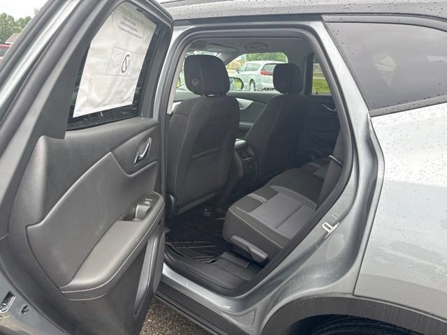 New 2026 Chevrolet Blazer LT w/ Midnight/Sport Edition AWD/4WD image 30