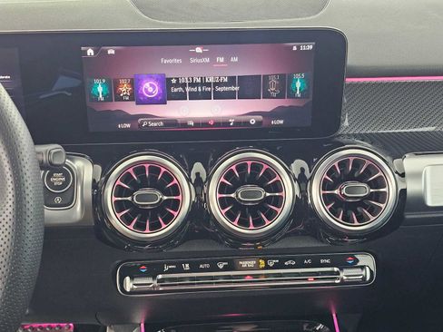 Certified 2025 Mercedes-Benz GLB 35 AMG 4MATIC image 26