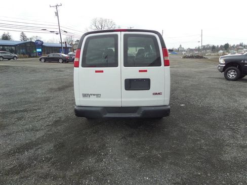 Used 2008 GMC Savana 1500 AWD image 5