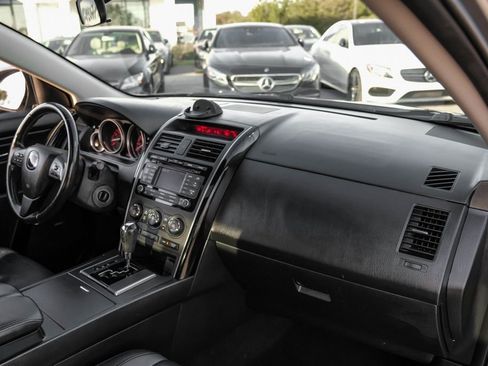 Used 2012 MAZDA CX-9 Touring w/ Moonroof & Bose Audio Pkg image 8