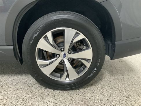 Used 2023 Subaru Ascent Premium AWD/4WD image 11