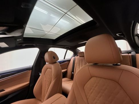 Certified 2023 BMW 530i xDrive w/ M Sport Package image 23