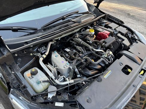 Used 2025 Nissan Sentra SV FWD image 27