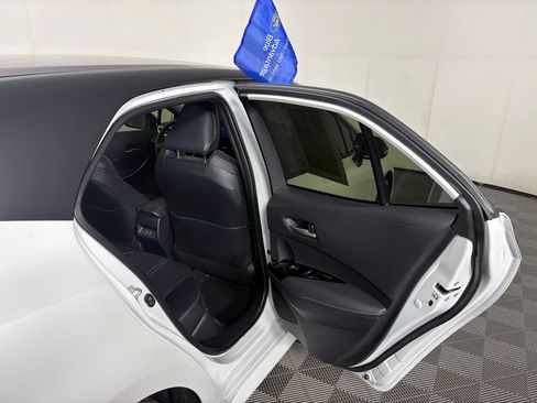 Used 2026 Toyota Corolla XSE FWD image 30