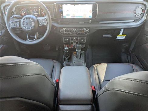New 2025 Jeep Gladiator Rubicon w/ Convenience Group image 14