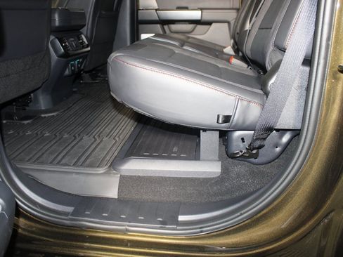 Used 2025 Ford F150 Raptor image 12