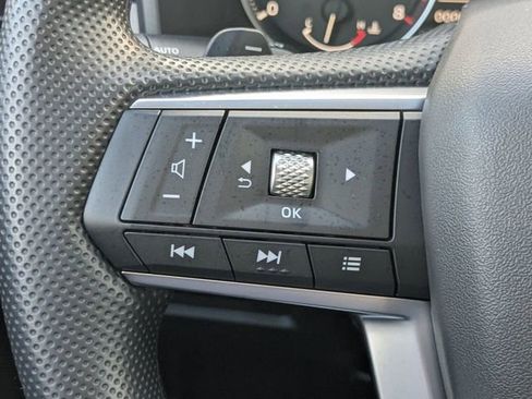 New 2026 Mitsubishi Outlander ES image 25