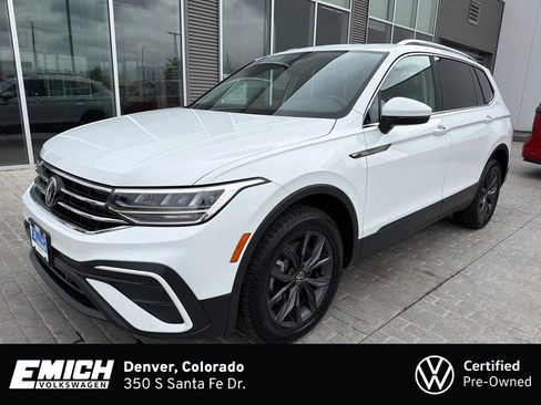 Certified 2022 Volkswagen Tiguan SE w/ Panoramic Sunroof Package AWD/4WD image 1