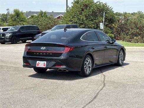 Used 2023 Hyundai Sonata SEL w/ Convenience Package FWD image 5