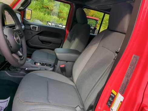 New 2025 Jeep Wrangler Willys image 10