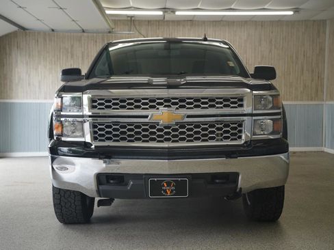 Used 2015 Chevrolet Silverado 1500 LT AWD/4WD image 2