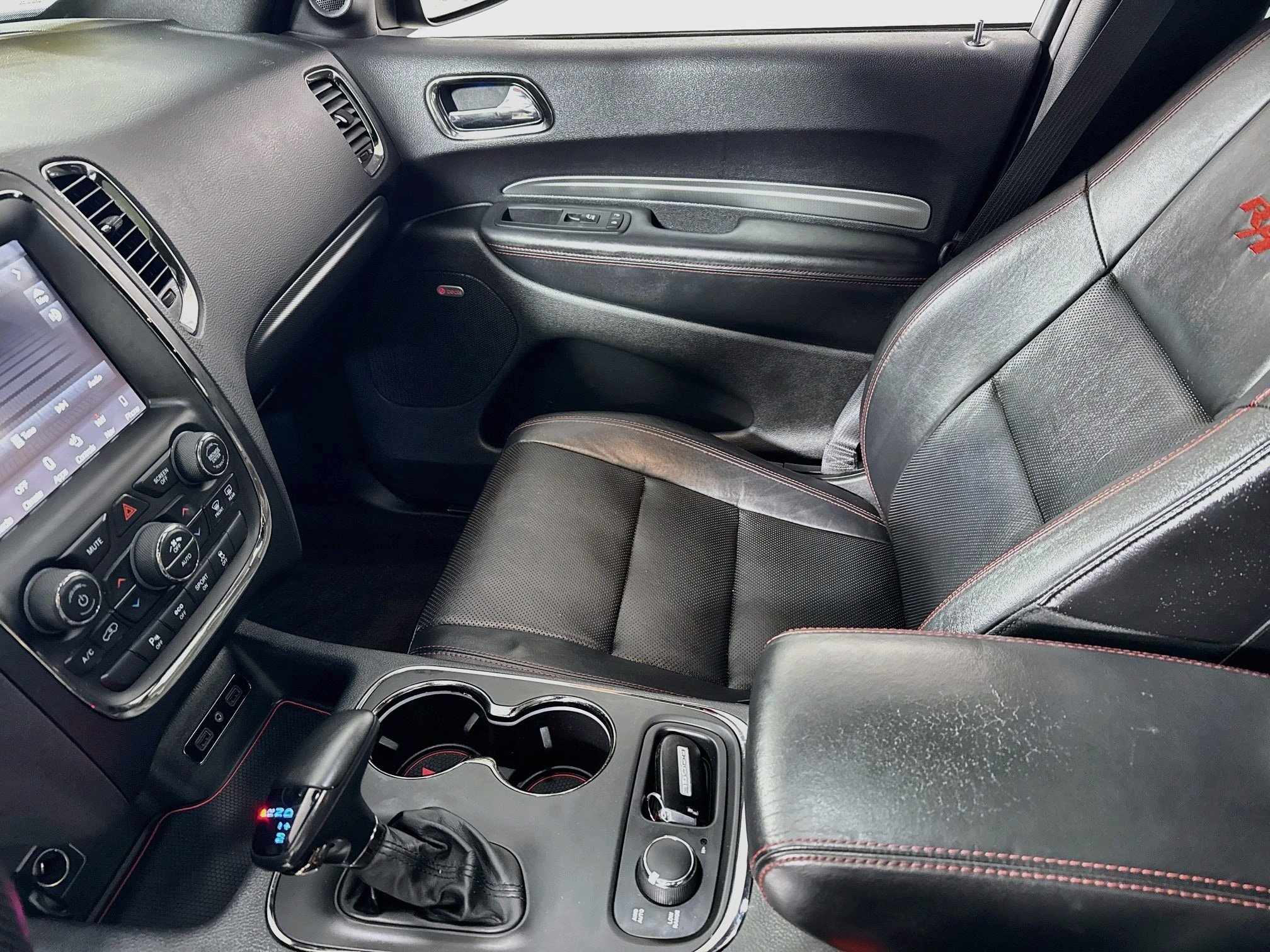 Used 2018 Dodge Durango R/T w/ Blacktop Package AWD/4WD image 26
