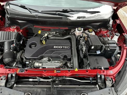 Used 2022 Chevrolet Equinox RS w/ RS Leather Package image 19