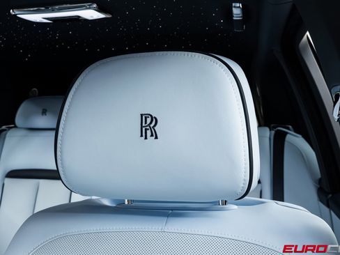 Used 2022 Rolls-Royce Cullinan image 40