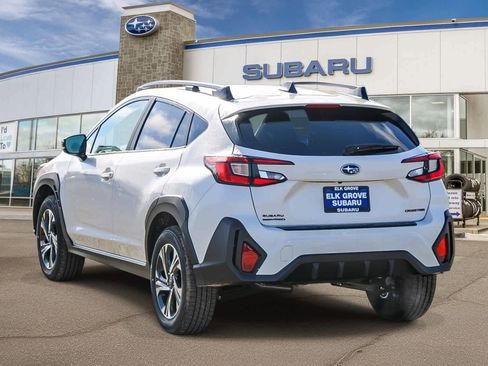New 2026 Subaru Crosstrek 2.0i Premium image 2