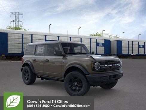 New 2025 Ford Bronco Big Bend image 1