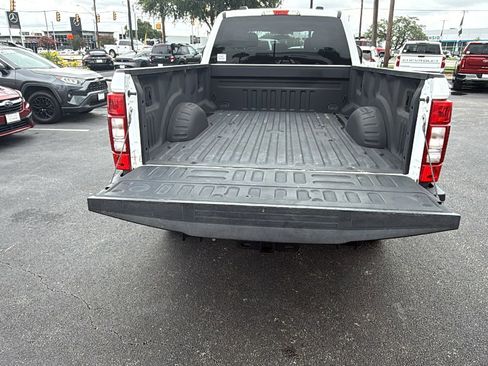 Used 2022 Ford F250 XLT AWD/4WD image 22