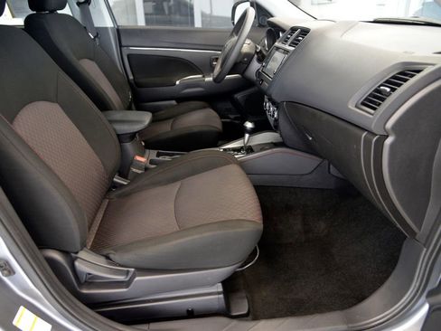 Used 2018 Mitsubishi Outlander Sport ES FWD image 29
