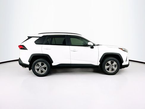 Used 2025 Toyota RAV4 XLE w/ Convenience Package image 10
