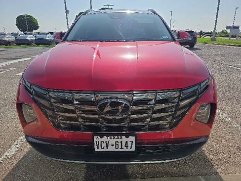 Used 2023 Hyundai Tucson Limited FWD image 2