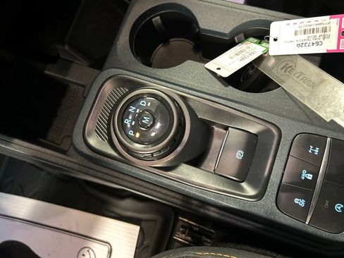 Used 2025 Ford Maverick Tremor AWD/4WD image 17