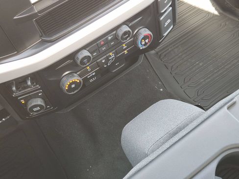New 2026 Ford F250 XLT w/ FX4 Off-Road Package AWD/4WD image 20